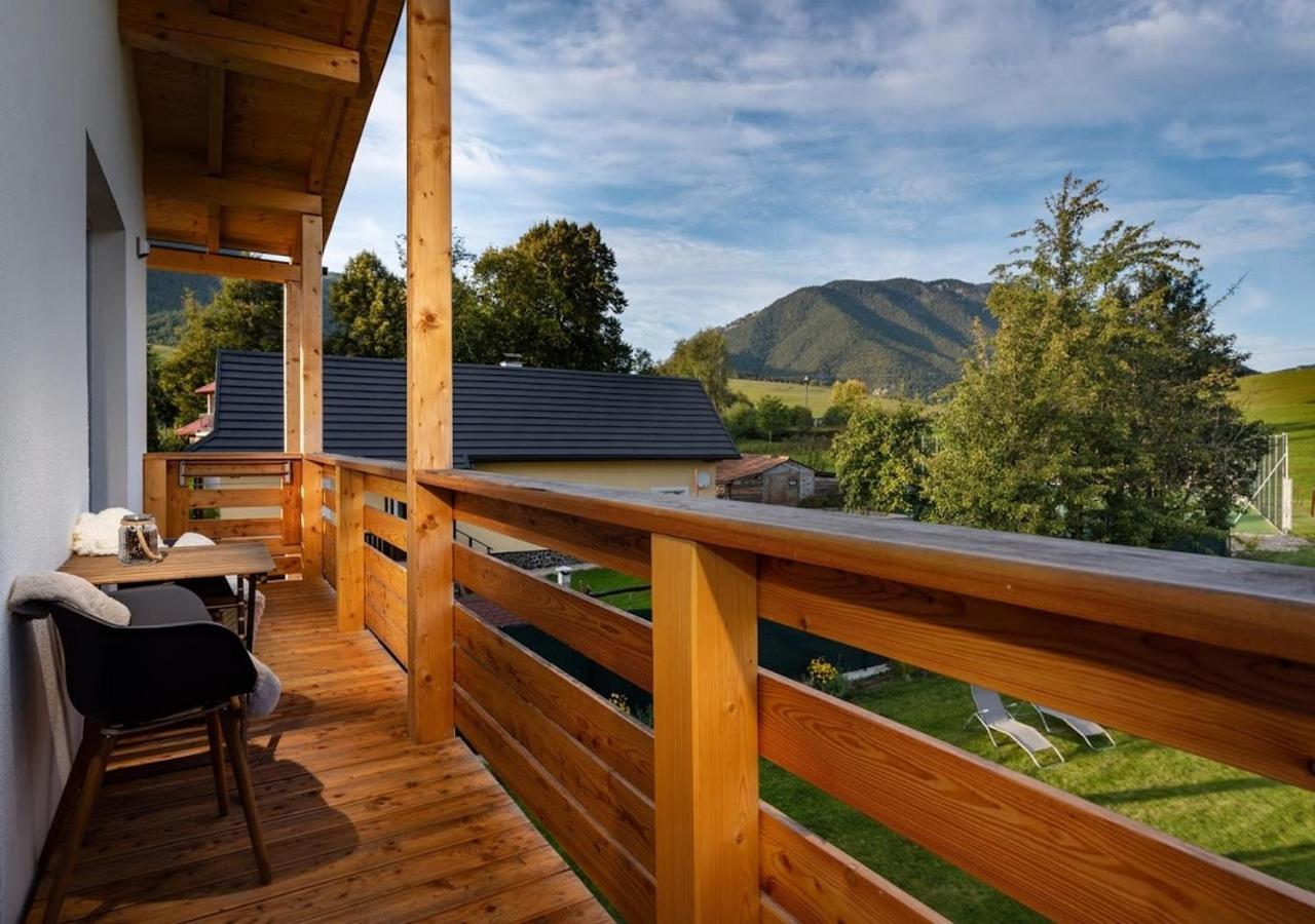 Villa Liptovmara Ižipovce エクステリア 写真